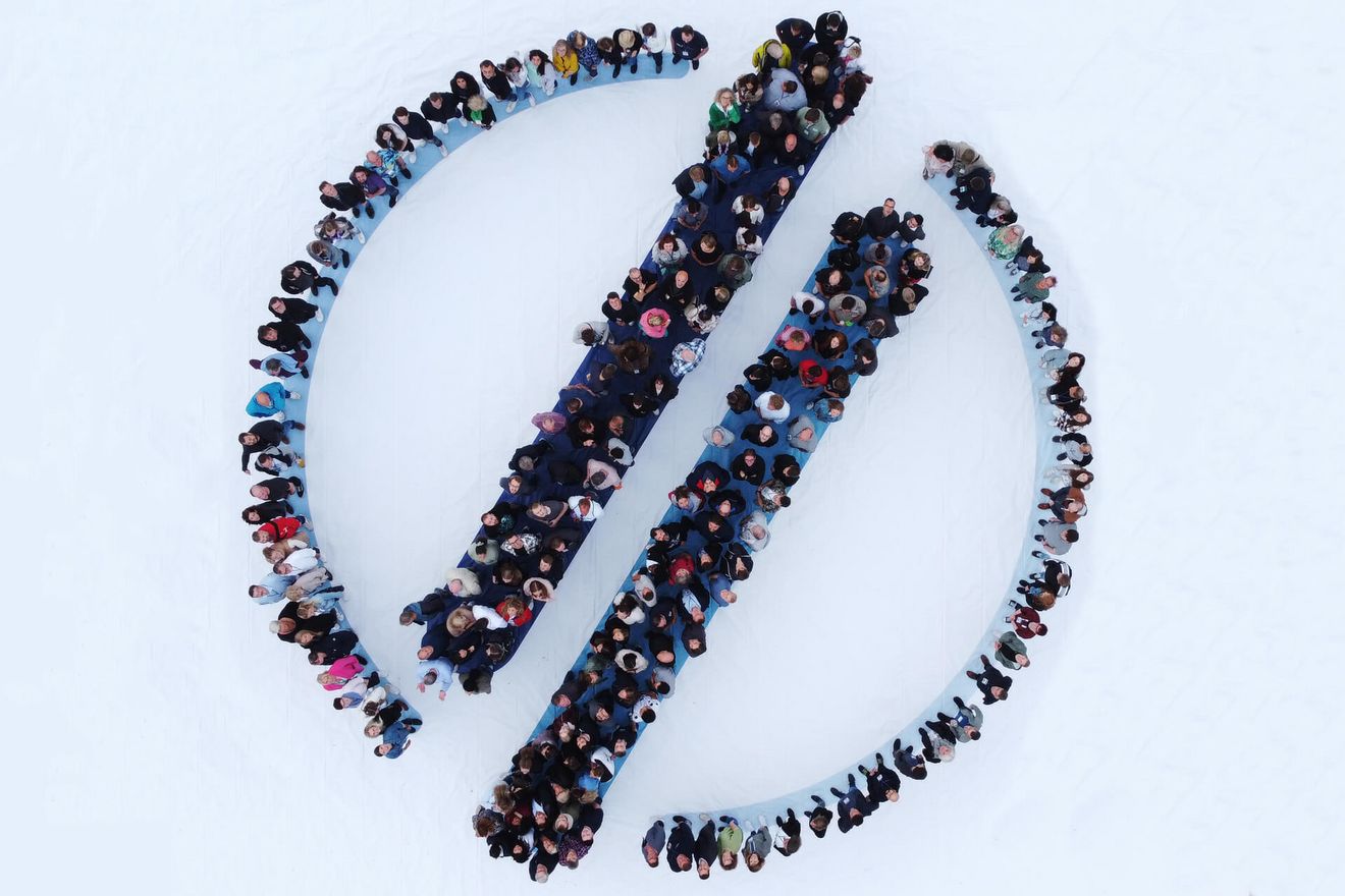 VRG-MitarbeiterInnen-Drohne-Header